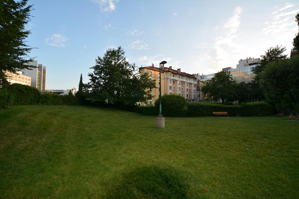 Hotel Lux Grenoble Dış mekan fotoğraf